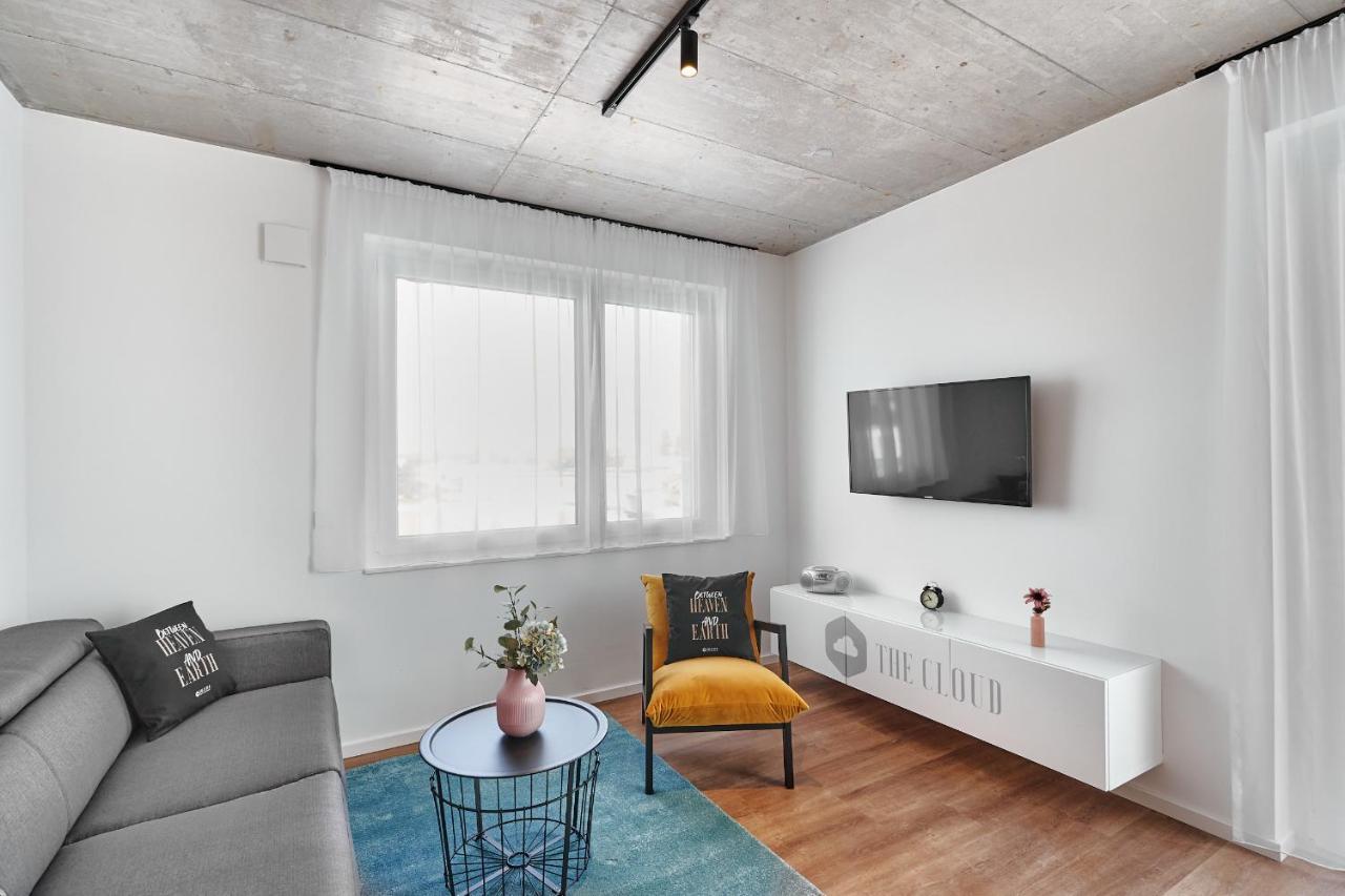 The Cloud Suite Apartments Фрайбург Номер фото