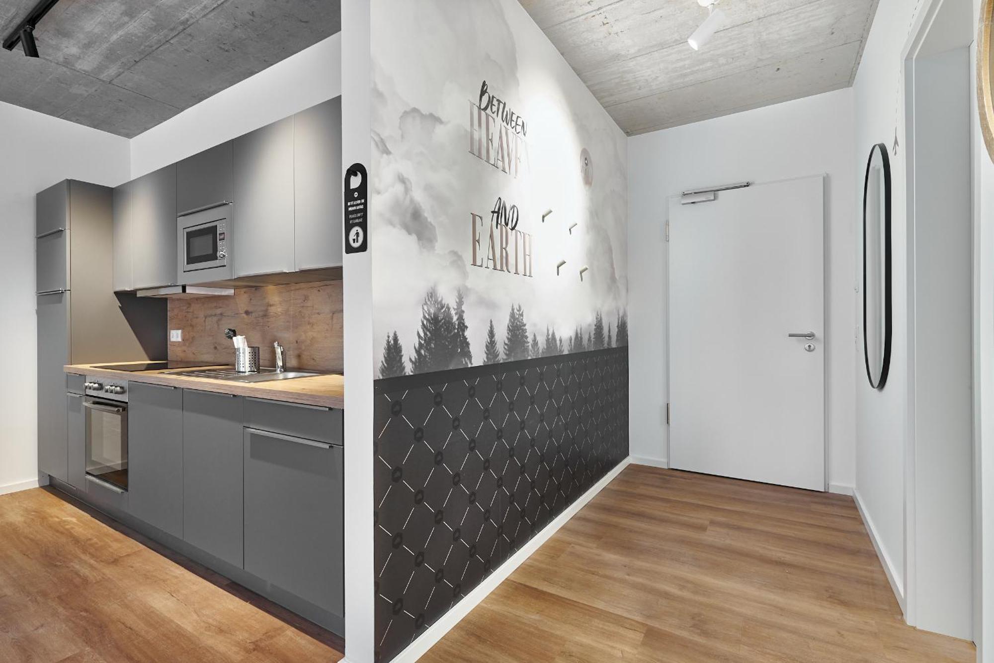 The Cloud Suite Apartments Фрайбург Номер фото