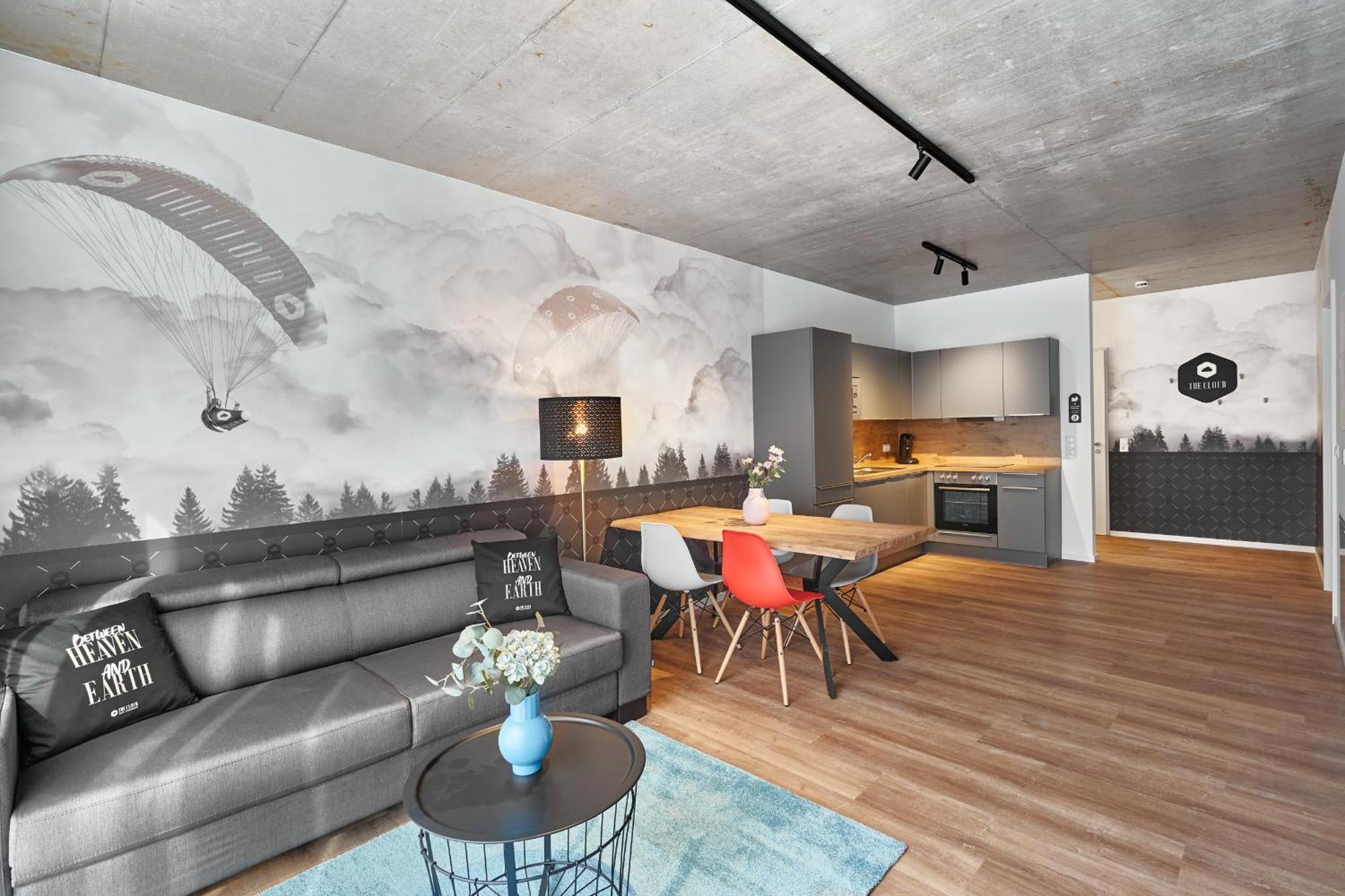 The Cloud Suite Apartments Фрайбург Номер фото